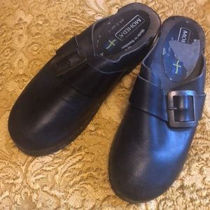 Black leather clogs Made in Sweden Moheda